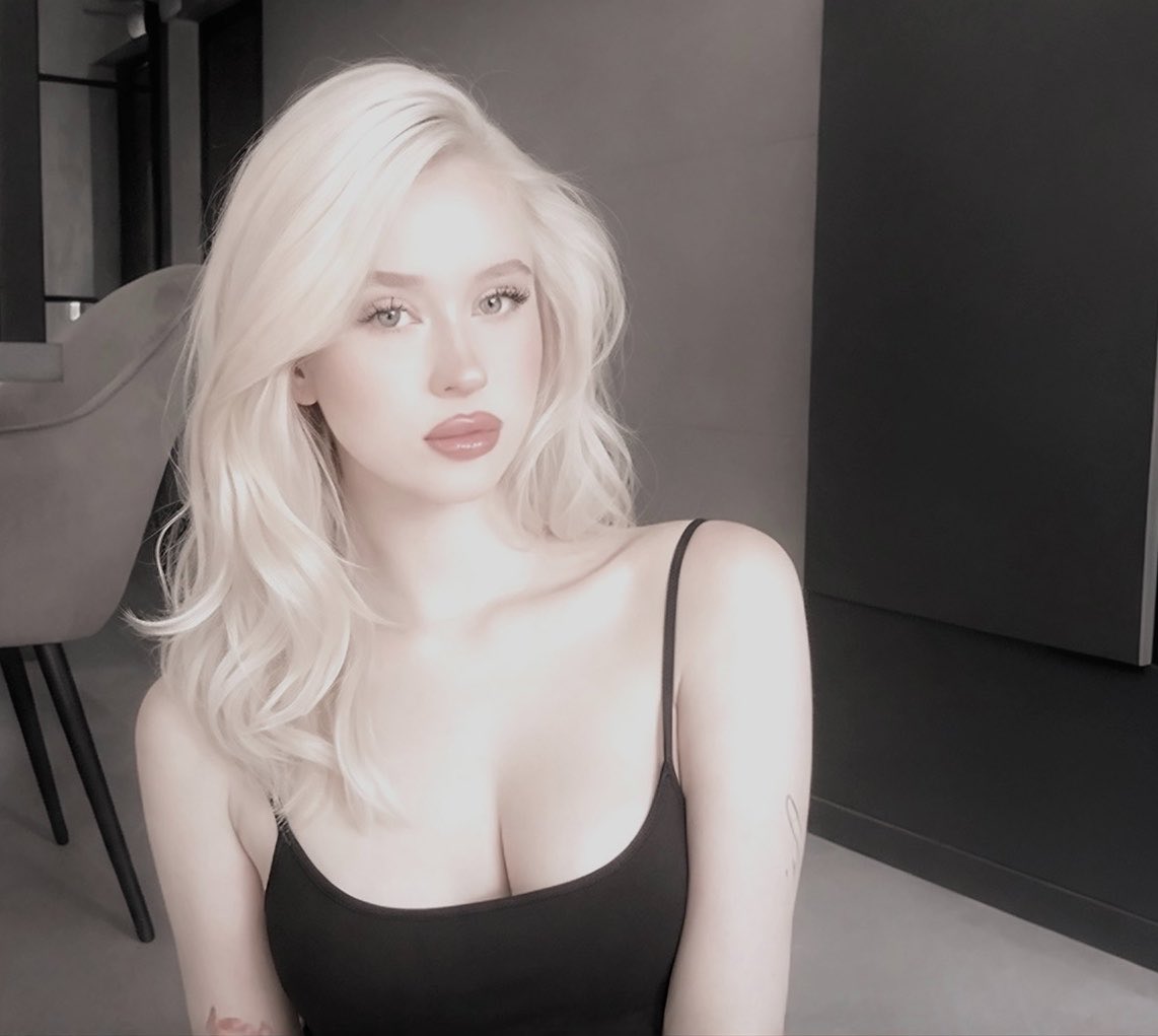 butterflyse's tweet photo. ㅤㅤ ˚₊‧꒰ა Buenos días , solecitos ໒꒱‧₊˚

ㅤㅤHoy me tocó despertar con una ㅤㅤ ㅤㅤ ㅤㅤ nenita muy bonita. https://t.co/mJYeMJJSlp