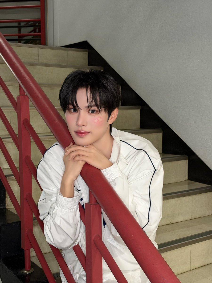 choco616_'s tweet photo. 韓国の音楽番組はいいね ♬⋆.˚ https://t.co/8B2iBEfSzI