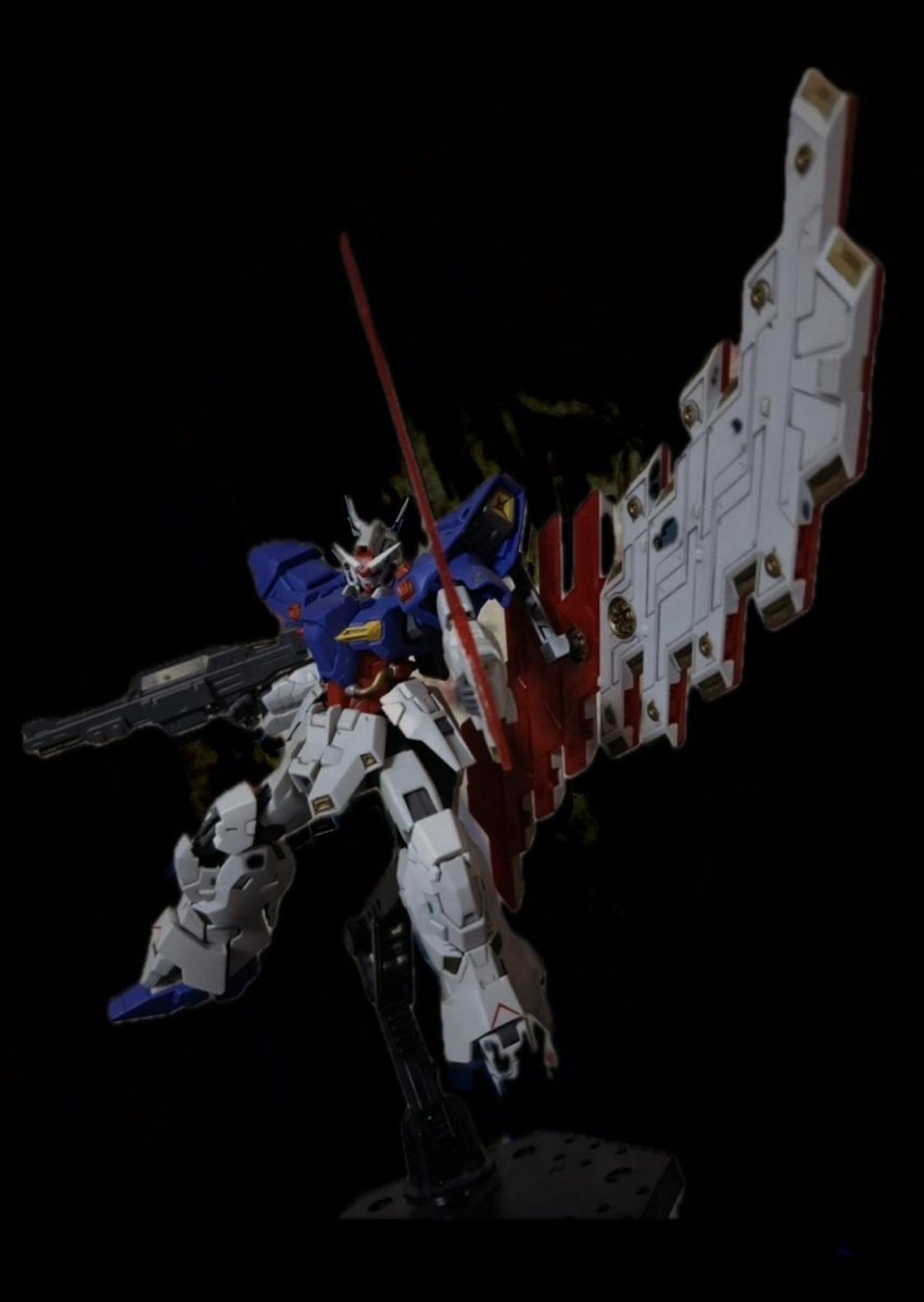 MOTEL13zero's tweet photo. @soda_gumchi 第3回ガンプラ鑑賞会おめでとう🖐️　今回はHGムーンガンダムで参加なのら〜！ふむ。 https://t.co/60aEdJ0DaH