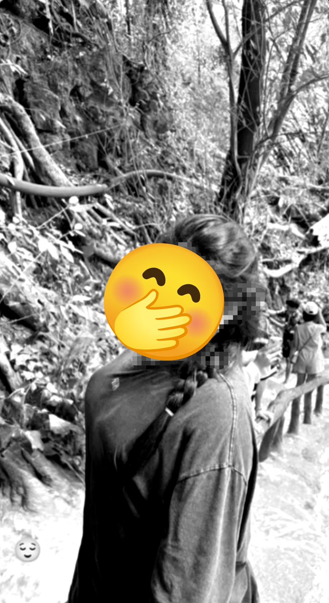 Y37L9's tweet photo. เหงาจังคืนนี้ยังว่างนะคะ
#กาญจนบุรีในเมือง #กาญจนบุรี https://t.co/mmYMTJ7kII