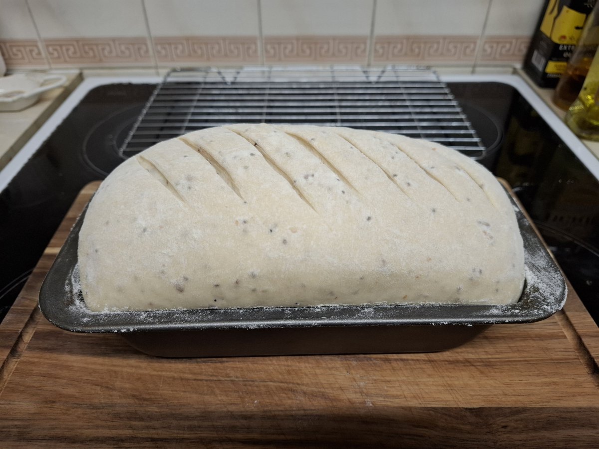 lost_alkhemist's tweet photo. Baking bread for my Queen, for whilst I'm away.
#BreadBore https://t.co/YQOfycEzvL