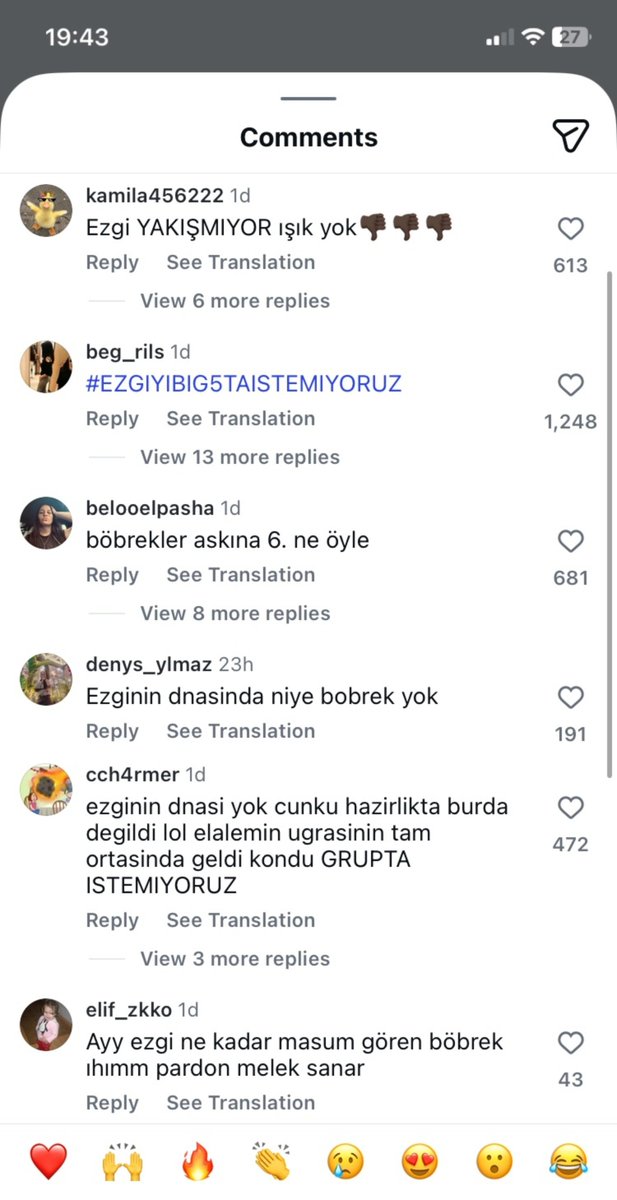 plutoury's tweet photo. big5 girlband postunun yorumları ezgiye hakaretlerle doluyken boyband yorumlarında neden 3 tane bile arbene yorum görmedim but they told me this whole hate train wasnt misogynistic https://t.co/wemf2aF9Z6