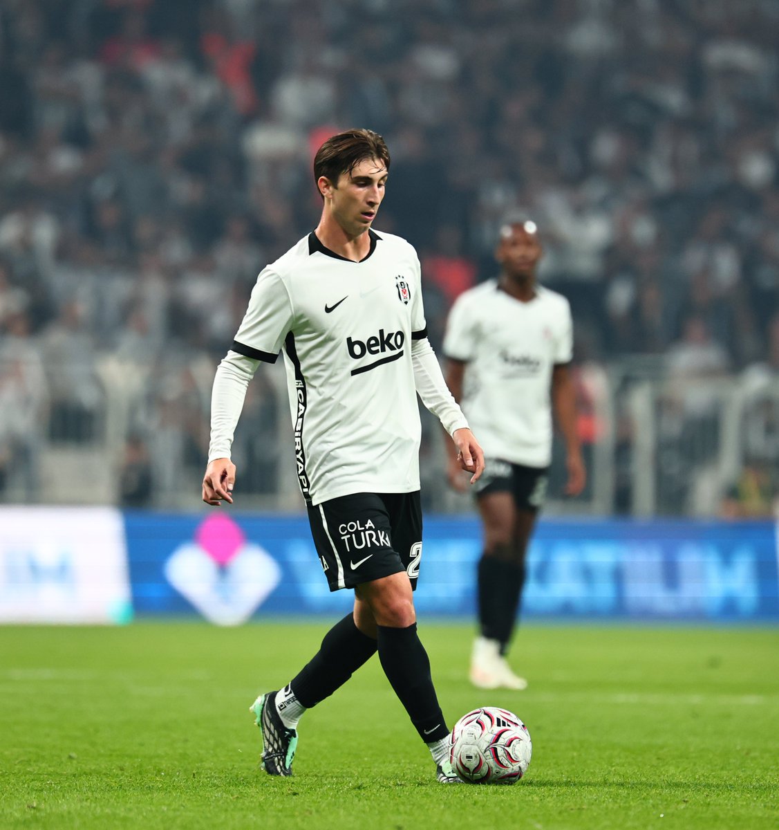 BesiktasEnglish's tweet photo. First start. Looking sharp. 👀 https://t.co/4NyzHjcZri