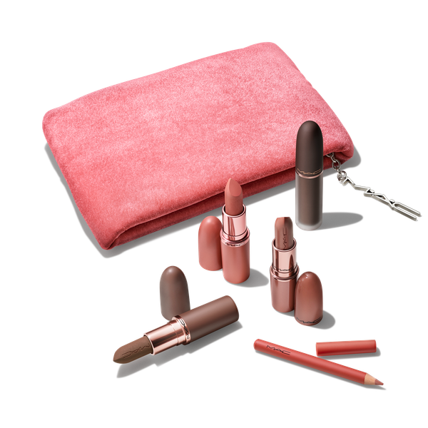 emily__beautyyy's tweet photo. ✨ MAC Celebrity Nudes Lip Vault ✨
MAC's holiday nude lip vault is here!
4 full-size lip products + a mini Lip Pencil in Cool Spice!
Cool Teddy, Stone, Alone Time & Chestnut!
Comes with a keepsake bag!
https://t.co/wjY8uDLGhg
I may earn commission 🤍
#MACCosmetics #NudeLips https://t.co/0Q8ykahKbg