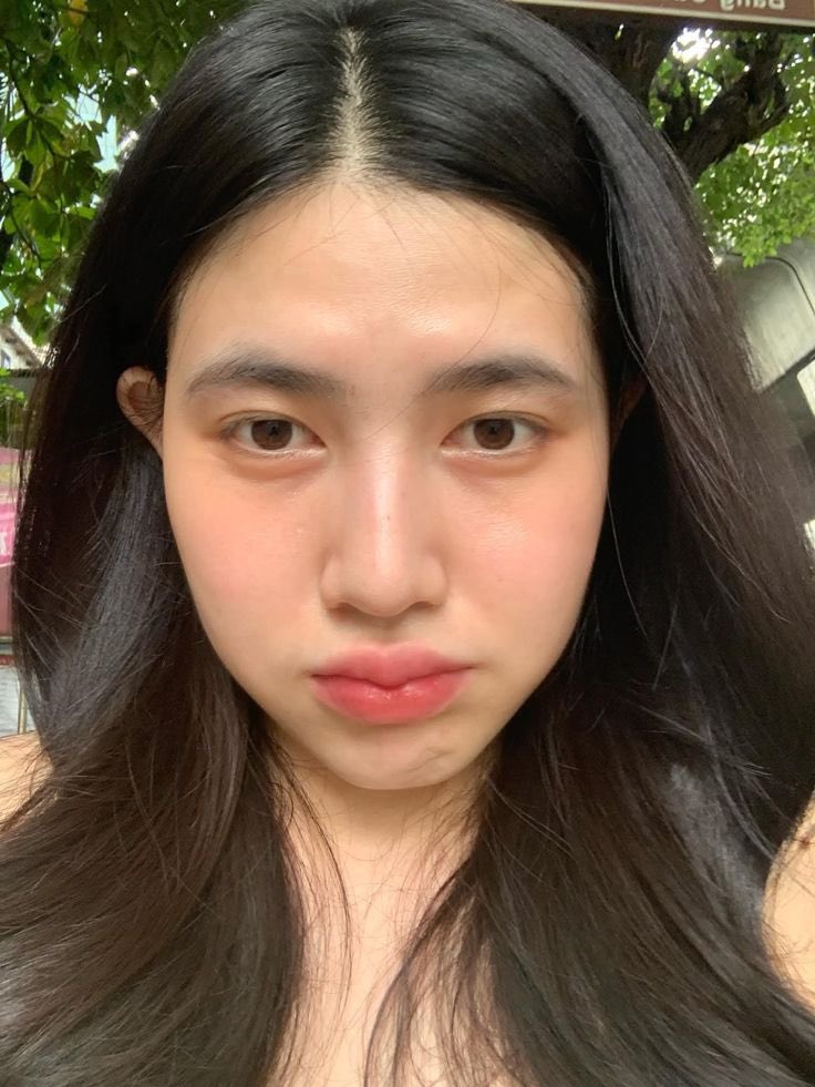 Beeruaht's tweet photo. เขาว่าคนหู กลางน่ารักทุกคนนะ มอนิ่งค่ะทุกคน❤️☀️ เจอกันเชียงใหม่ 
#โสดด #เชียงใหม่ #วัดร่องขุ่น #ChiangMai #ลามูร์คาเฟ่ #ChillOut https://t.co/xbHMHXbfVu
