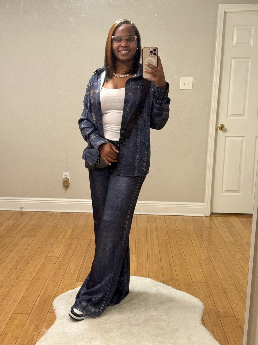 _LadyJay's tweet photo. https://t.co/GFpdXVKf5a