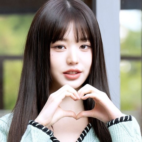 Tomasuenim's tweet photo. "Zipperhead.. slant eyed gook.."

"Honky.. mayo eating cumskin—"

"I love you."

"Saranghaeyeo. . ." https://t.co/yGeJQtAAg2