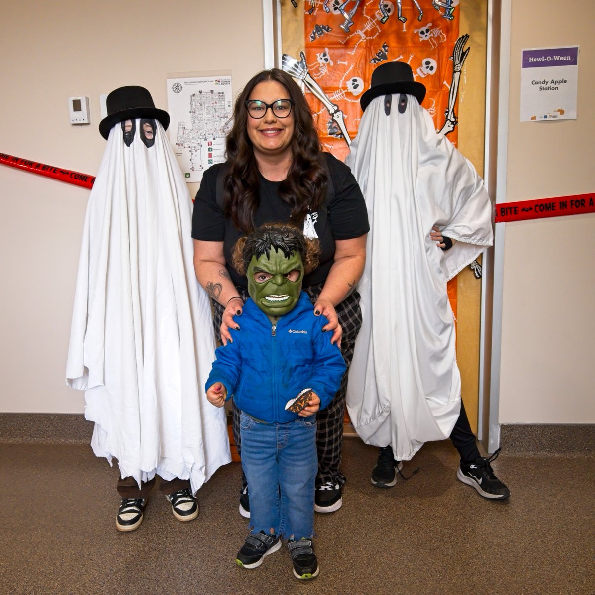 EdmontonHumane's tweet photo. Our most spooktacular event of the year is just 2 weeks away! 👻 

Bring the whole fam &amp; join us on Oct. 25, 10 a.m. - 4 p.m. for our 2nd annual Howl-O-Ween — a day of FREE fang-tastic fun for people &amp; pets 🐾

👉 Plan your day at Howl-O-Ween: https://t.co/9zU3k1uzj9 https://t.co/X5YUSAg6Bf