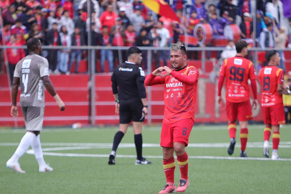 San Pedro corta el levantón crema gracias a dos golazos