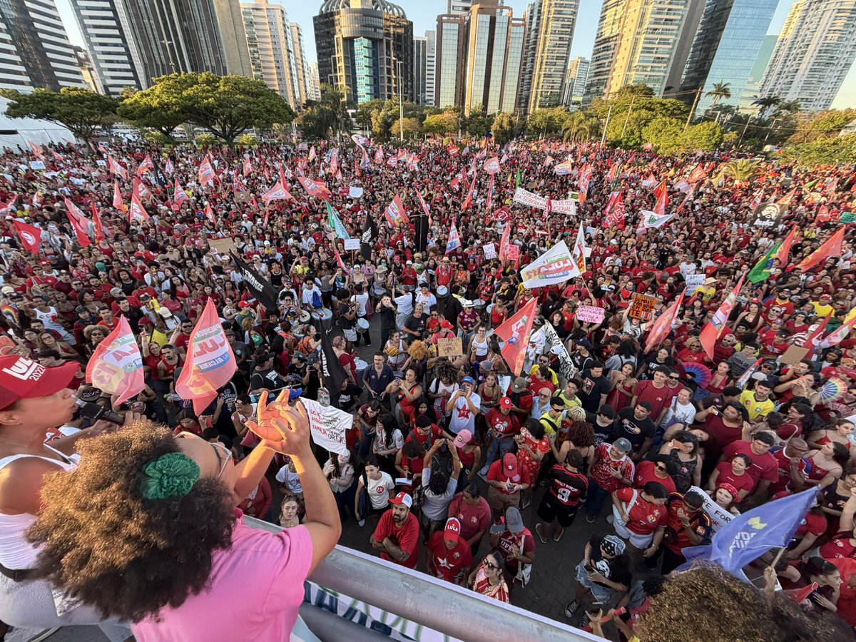 jhxrdan's tweet photo. Vitória deu o papo. 

É LULA! https://t.co/pegPcDvb5b