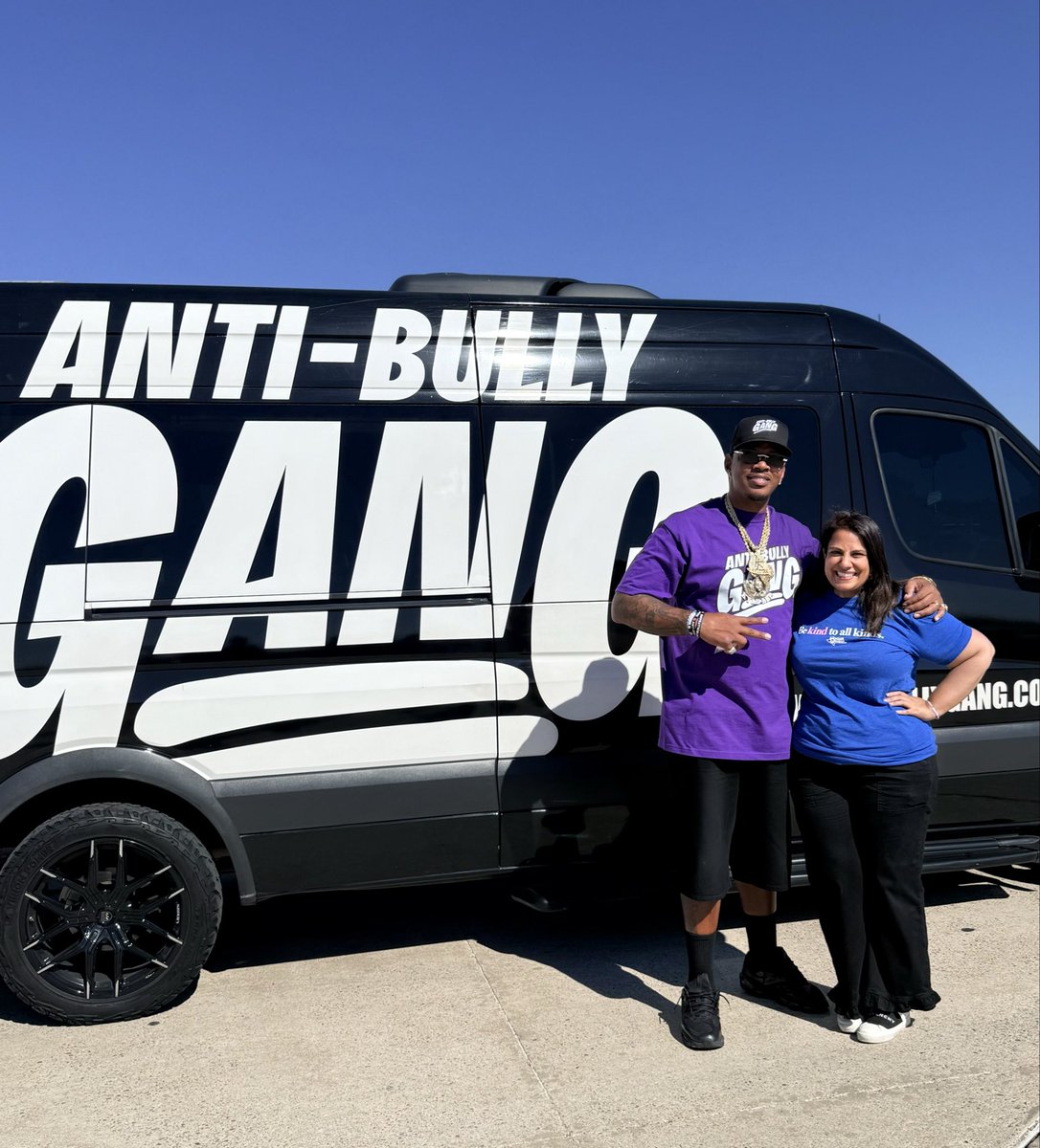 PoojaforTexas's tweet photo. In a world that feels so divided, yesterday was a day of pure joy. Watching a community come together to lift up one child was something I won't forget.
I had the privilege of joining the Anti-Bully Gang right here in Austin to show up for a young autistic boy who had been bullied so badly at school that he was now being homeschooled.
But yesterday wasn't about bullying. It was about love, friendship, kindness, and making sure one little boy knew he wasn't alone.
Every child in Texas deserves to feel safe, accepted, and valued. Not just yesterday. Every single day.
When I get to the Texas Legislature, protecting our children and making sure our schools are safe for every student will be one of my top priorities.
Yesterday was a reminder of what happens when we choose kindness over cruelty and love over hate.
No parent should have to choose between their child's safety and their education.
In MY Texas, every child belongs. #txlege