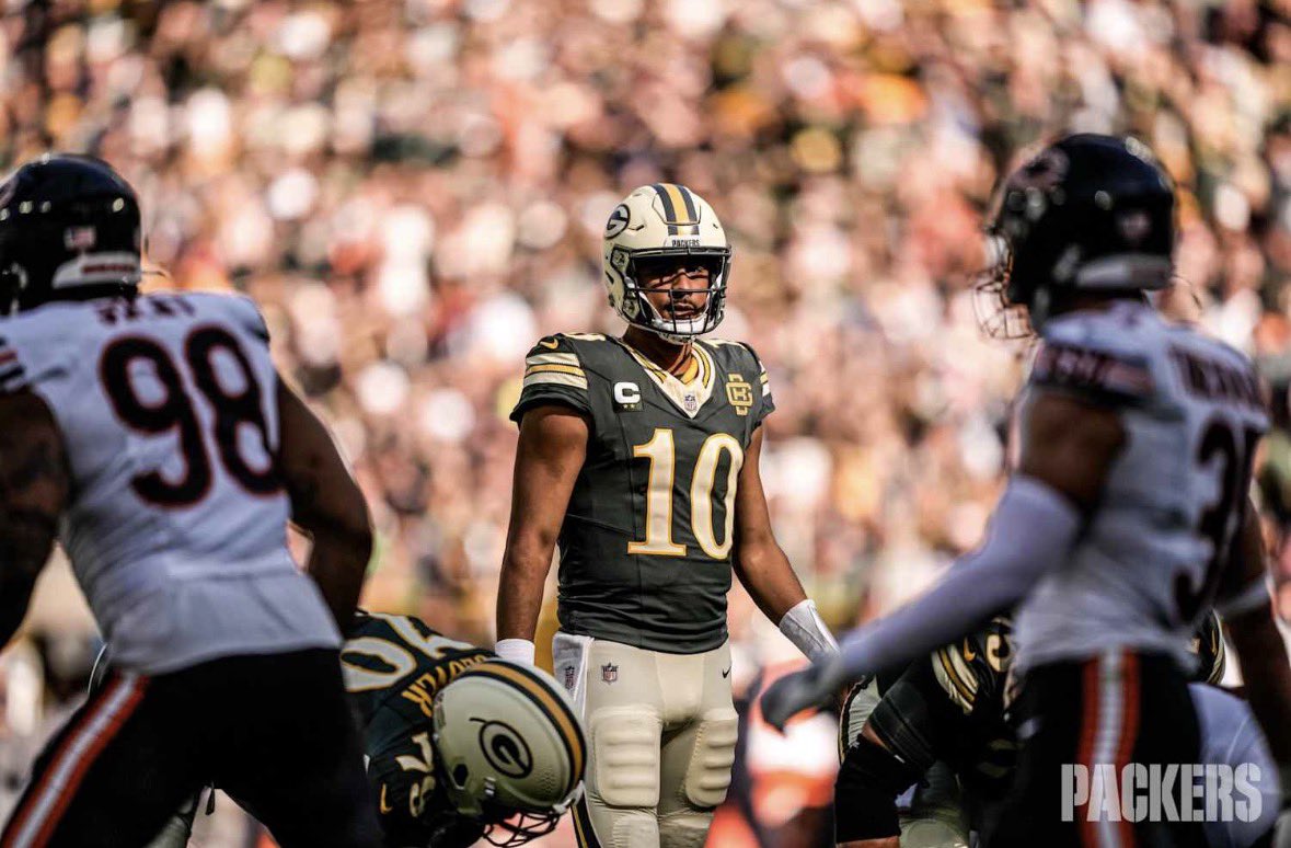 UpdatePackers's tweet photo. Jordan Love vs Chicago

25/31
367 YDS
2 TD
0 INT

WIN https://t.co/T9K580fKmy