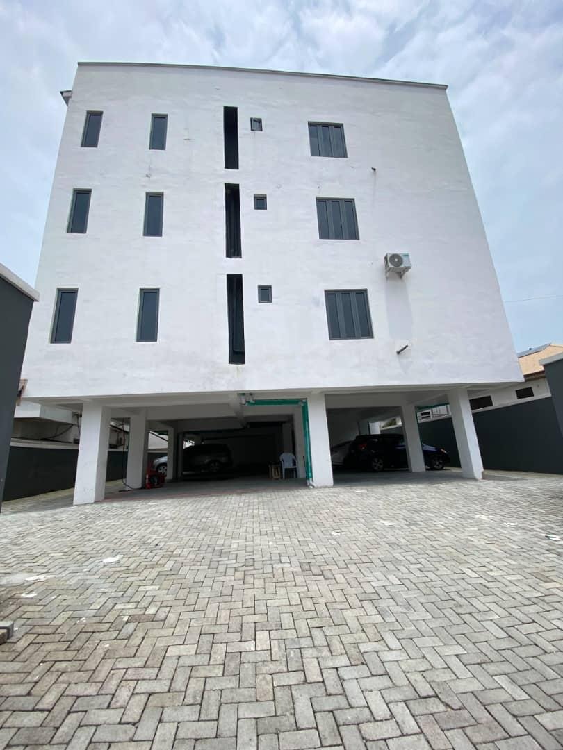 OrionSky_cc's tweet photo. Discover your new home! This modern 2-bedroom apartment in Ologolo is up for grabs at โฆ130M. Secure a comfortable lifestyle in a prime location. #RealEstate #Ologolo https://t.co/hgVCPdrLPB
