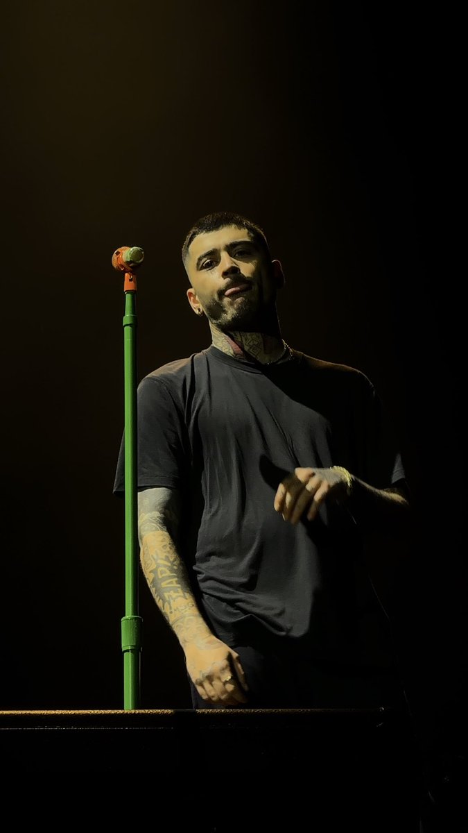sincezayn's tweet photo. https://t.co/QOXXN3TJIx