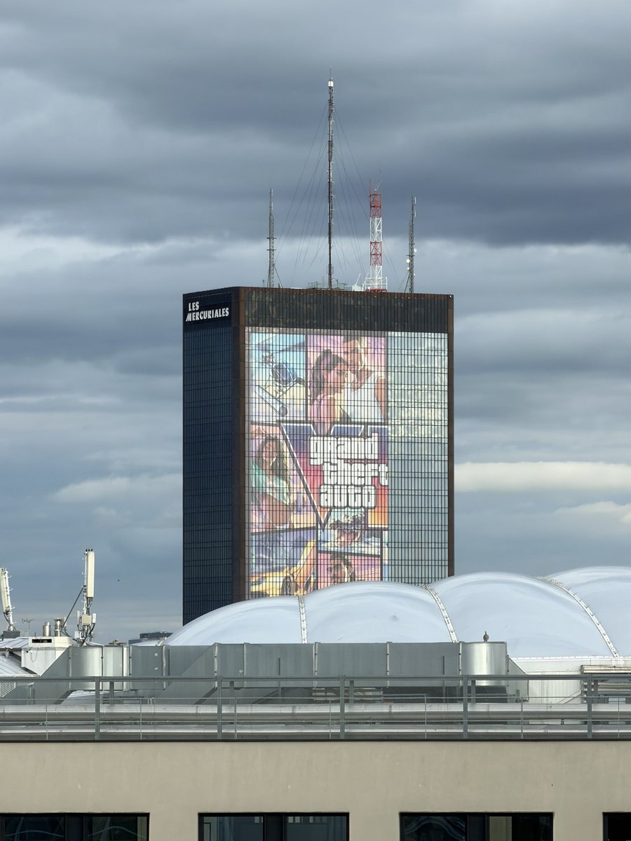 Roven_OP's tweet photo. Rockstar really knows how to build hype for GTA 6. 

This is the kind of marketing that makes the wait even harder. 

#GTA6 #RockstarGames https://t.co/Lta1oWkVF5