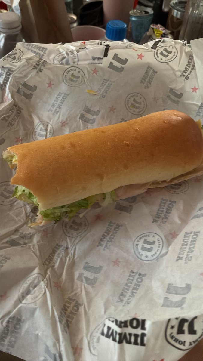 1MrRaymond's tweet photo. Nothing like 8 inches of pure John to clear this hangover https://t.co/tSGcnFZ7zr