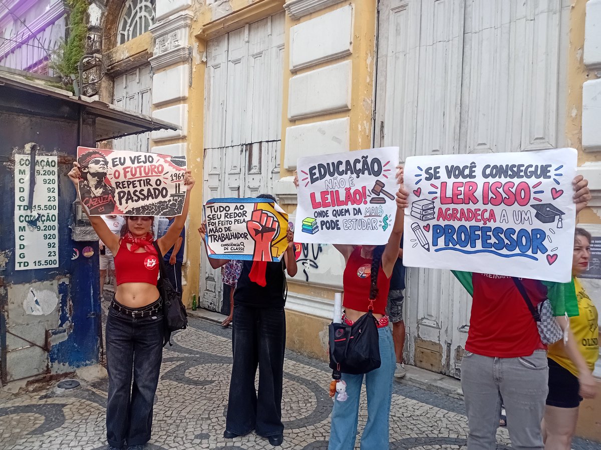 eolukezinho's tweet photo. @mistbornx 13 https://t.co/V8Cfi8EnCy