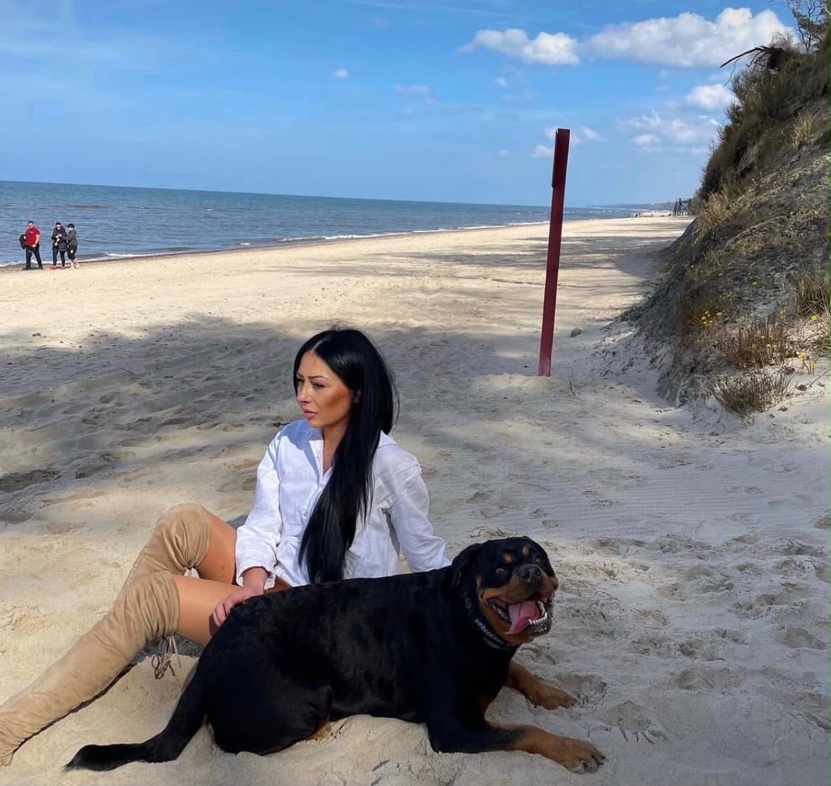 Knotty_ella25's tweet photo. Feeling curious,🤨 my newest dog knotty content is waiting for you
Dm me on telegram and ask for the prices 💦🐶
Certified k9 lover
Dropping exclusive videos you can’t shake💦
https://t.co/r0d36rPcTJ
https://t.co/r0d36rPcTJ https://t.co/bEOwRjmfGo