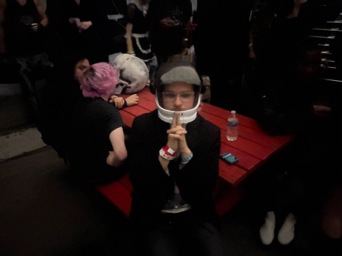 _____mach5_____'s tweet photo. Okay 💁‍♀️ https://t.co/XyLyAtnmHh