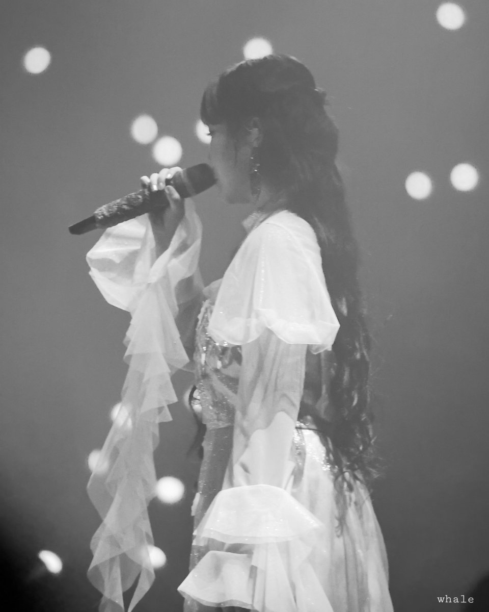 AKKADEMYgreen's tweet photo. 261010 소문의 낙원 in 서울 Day2
난 손발이 모두 묶여도 자유하는 법을 알아
#악뮤 #AKMU #이수현 https://t.co/Nm3Ncqf0zl