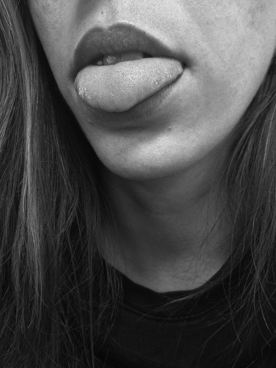 Amazinlux's tweet photo. A game for my subs who have earned the privilege of entertaining me.Confess (in the comments or DM)one of your sexual fantasies and add a color code:

🖤 I want to explore it in reality
💛 I am curious about it
❤️ It is strictly a mental fantasy

#finfet #paypig #sumiso #goddess https://t.co/tWkO1bsNIJ