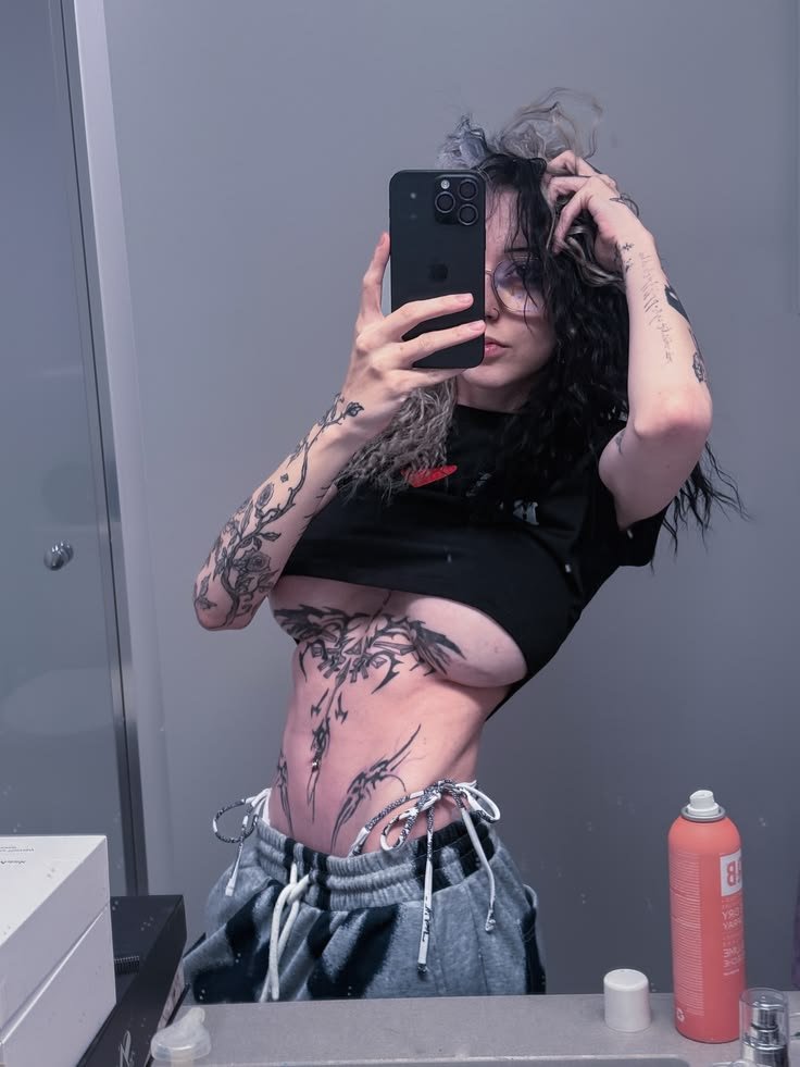 Astralwoman13's tweet photo. Would you like to be the mirror in which I see myself?

            .#𝑺𝒆𝒅𝒖𝒄𝒕𝒊𝒗𝒆𝑺𝒖𝒏𝒅𝒂𝒚. https://t.co/XhTOtCNeVH
