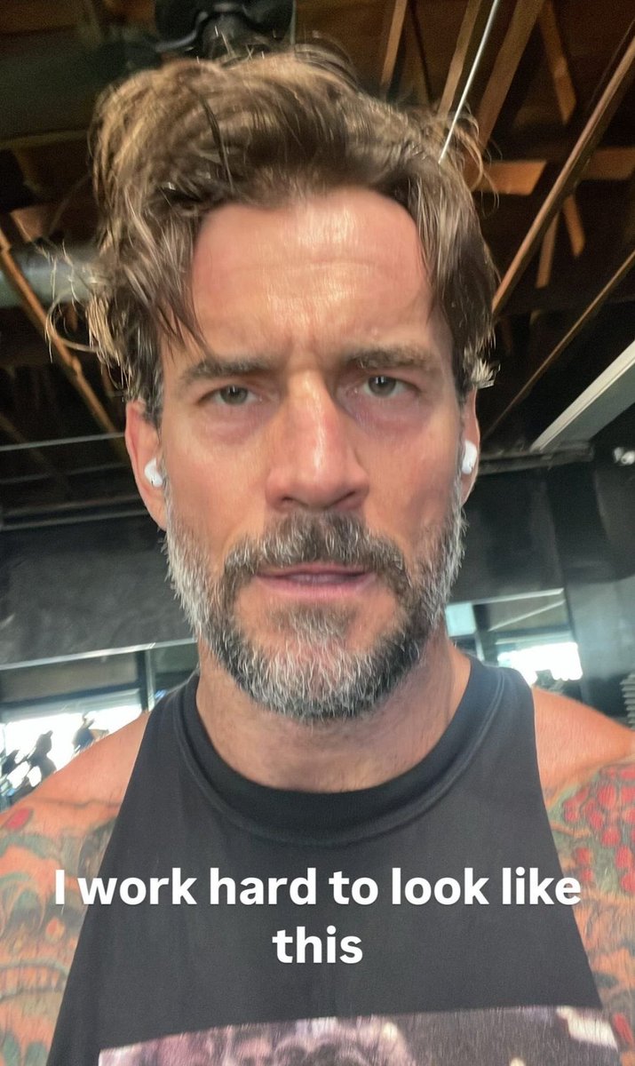 yellowhairdpunk's tweet photo. missing the beard a little rn. dont call dont text https://t.co/1691x8Objm