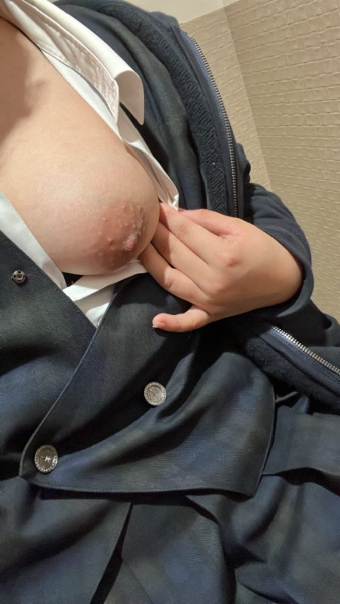 sugi38368's tweet photo. 追加　
アカウントも教えて良いってよ、みんなこっちインスタ持ってたら群がって良いよ　kagi.0012

制服+学校トイレ

#斉藤さん
#晒し依頼
#へんたい
#ドパガキ https://t.co/1AqXOQgK3L