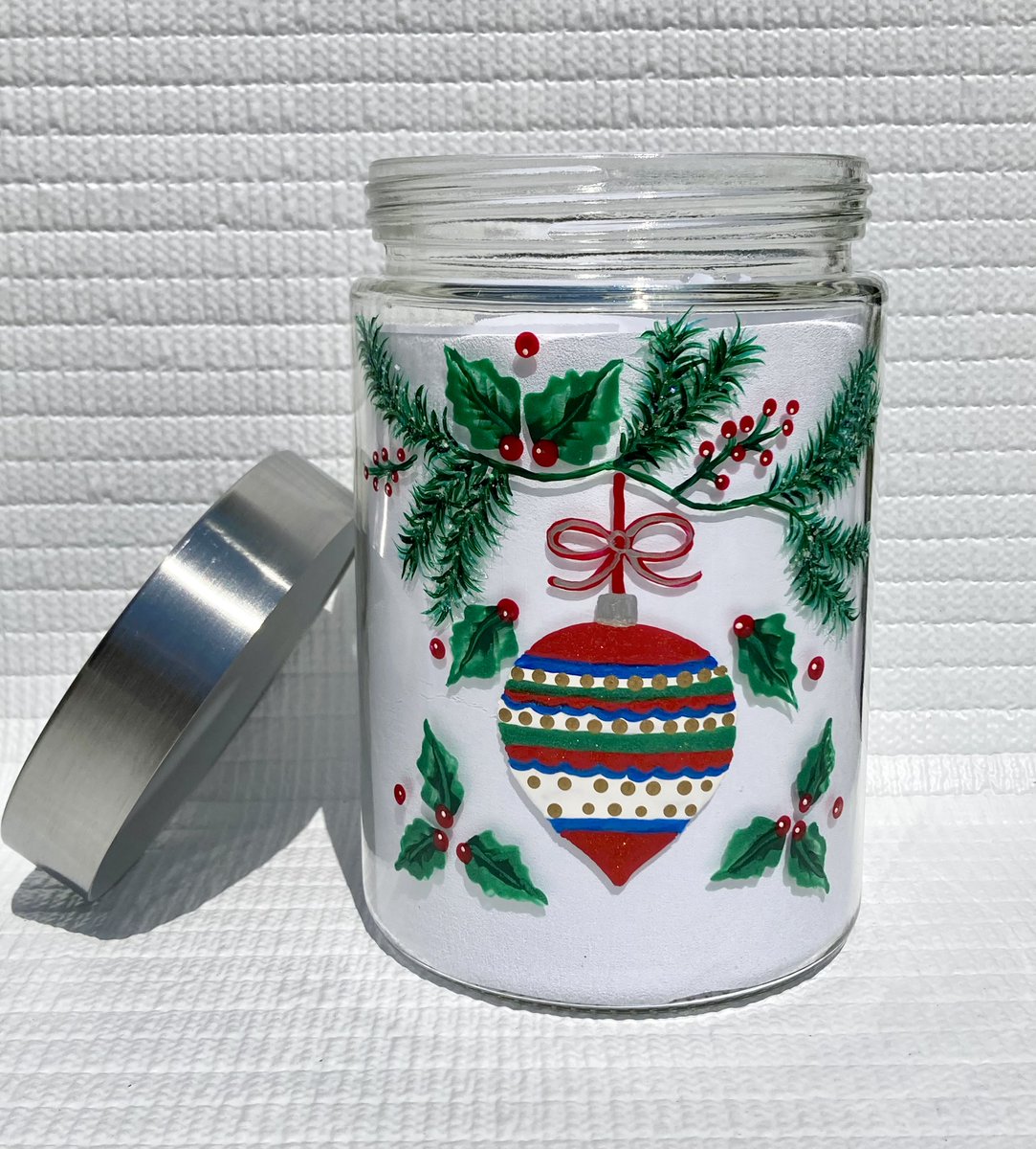 LPaintitpretty's tweet photo. Lots of unique gifts in my shop https://t.co/nBht5yYYFS #canister #cookiejar #Christmas2026 #SMILEtt23 #etsy #ShopSmall #ShopNow #smallbiz #craftbizparty https://t.co/hLLH2LzN7c