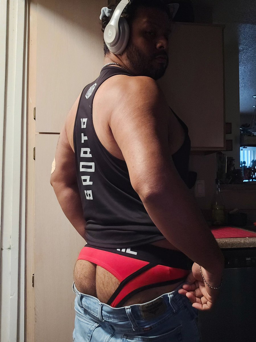 BeastMaster7110's tweet photo. 😏♥️🖤🩲
#Beastmaster #jockstrap #gayjockstrap #bodypositivity #gaydiabeticlife #gaylatino #gaywolf #gaybear #gaybeast #beefybear #beefymen #beefygay #jocktober https://t.co/mEZn1RrM9e