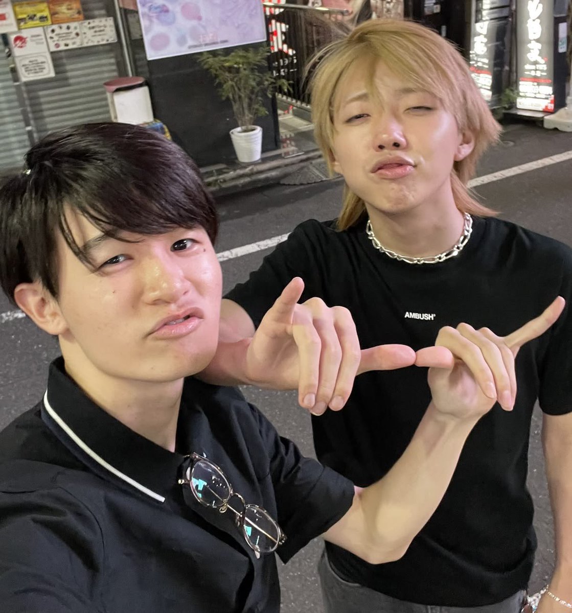 tkhdnyan's tweet photo. yayポーズしてきた(🫵🏻 ᴖ ̫ ᴖ)💕🎵 https://t.co/GSEOwCt0F2