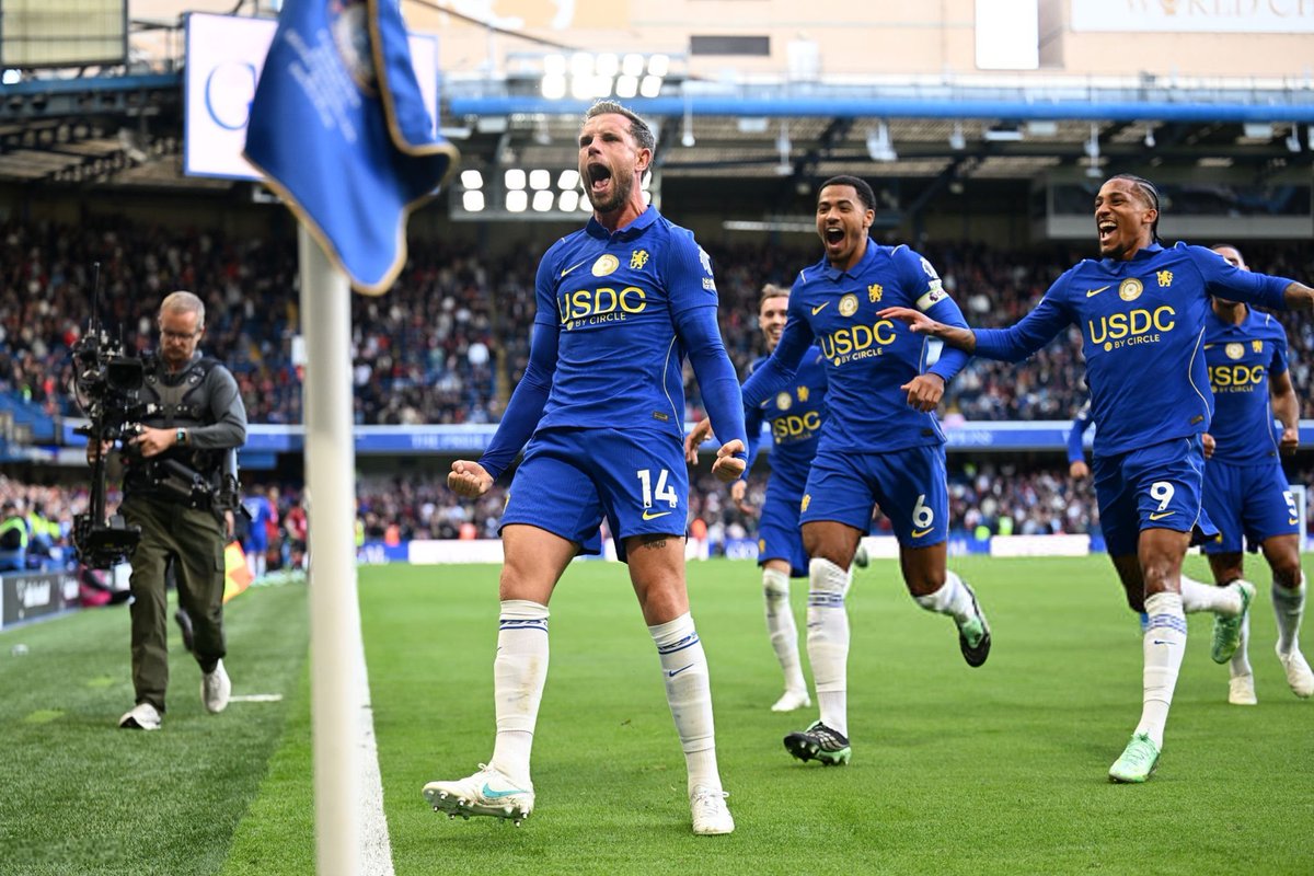 TheChelsZoneX's tweet photo. 🚨🔵 Rogers on Henderson going above him in the free kick duty, pecking order:

🗣️  "They did it behind my back!" 😂😂 

📰 @peterrutzler https://t.co/1WS4cUXWpj