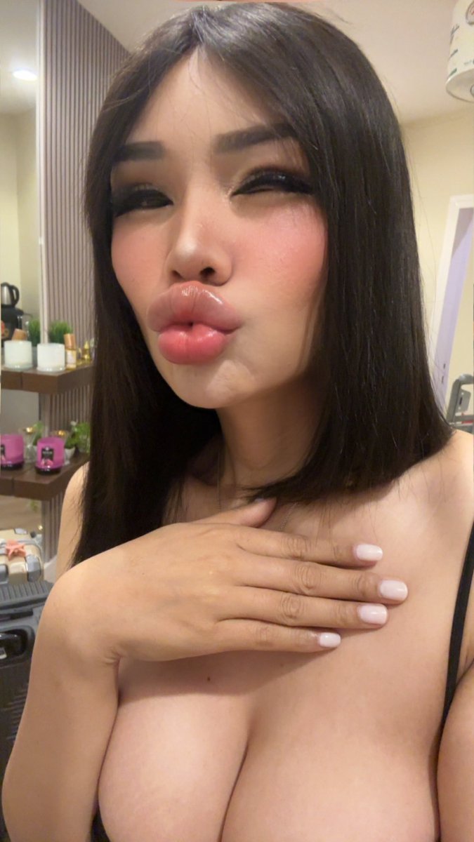 zvawey's tweet photo. https://t.co/S0JgoNBDBp

#ladyboy_riyadh #ladyboy_riyadh 
🍭🌻
#ladyboy_saudi 
💅🏻🩷🧁
#ladyboy_in_riyadh https://t.co/JEi47cnS89