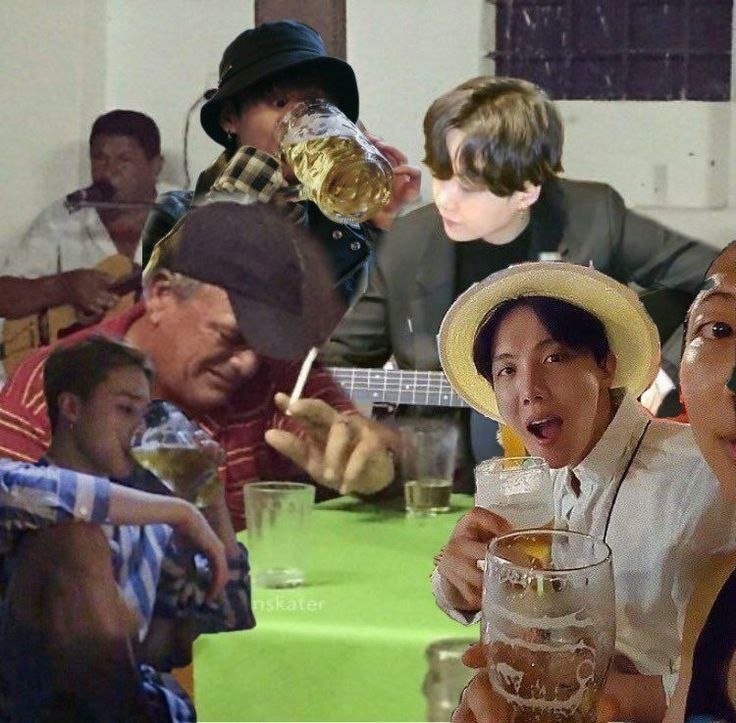 photography_Tae's tweet photo. ¡Hola, mexicanas! 🇲🇽✨
Mis amigas rusas y yo queremos hacernos amigas de ustedes y platicar por Telegram, ¿lo tienen?
Les prometemos enseñarles groserías en ruso y hablar sobre lo increíbles que son ustedes y los Bantans. 💜
#Armybtsmexico ​#ARMYMexico ​#BTSMutuals ​#BTS https://t.co/9EOvv2QxLG