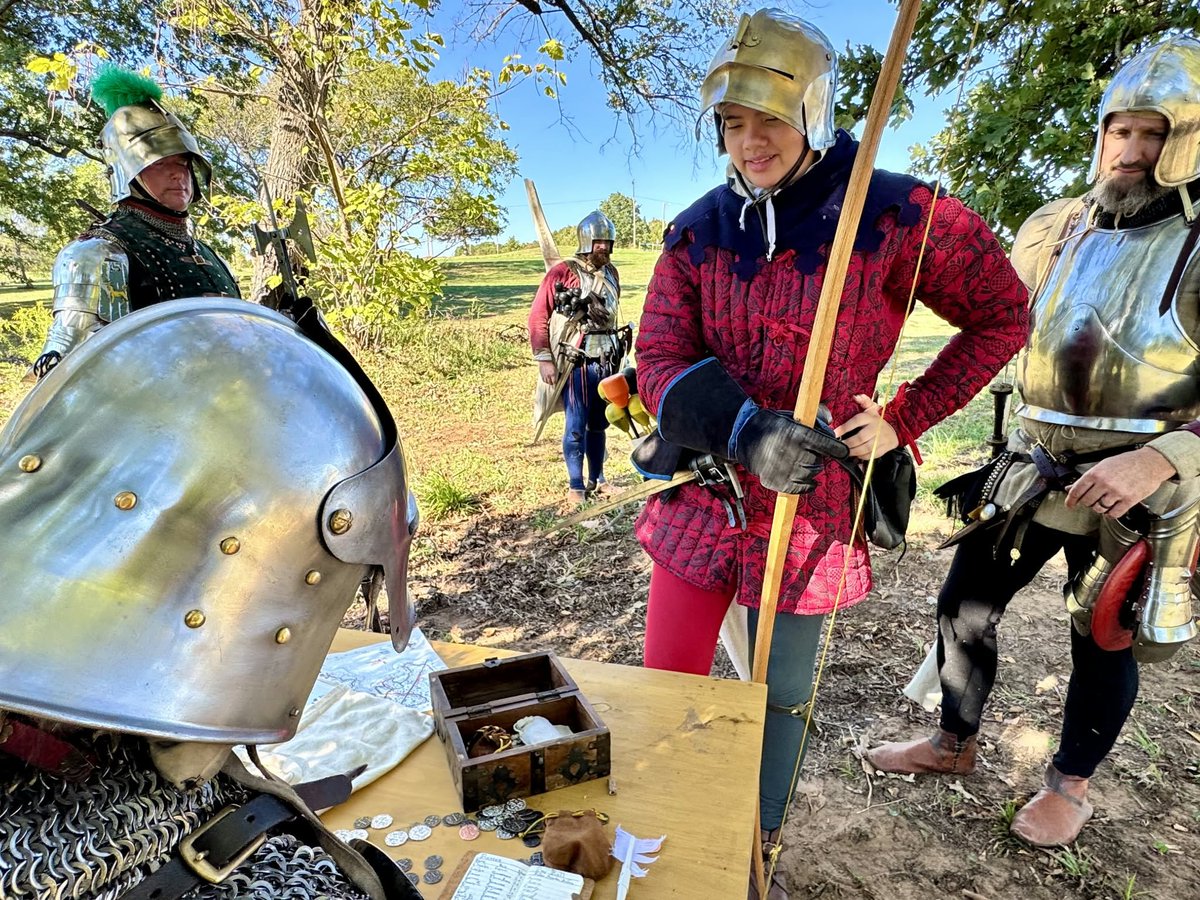 NatoI23406's tweet photo. Our customer lady Lauren Henderson from USA duchy in her new stock block printed gambeson from us.
Crafting history together.
#medieval #pourpoint https://t.co/YyqEcS9L4x