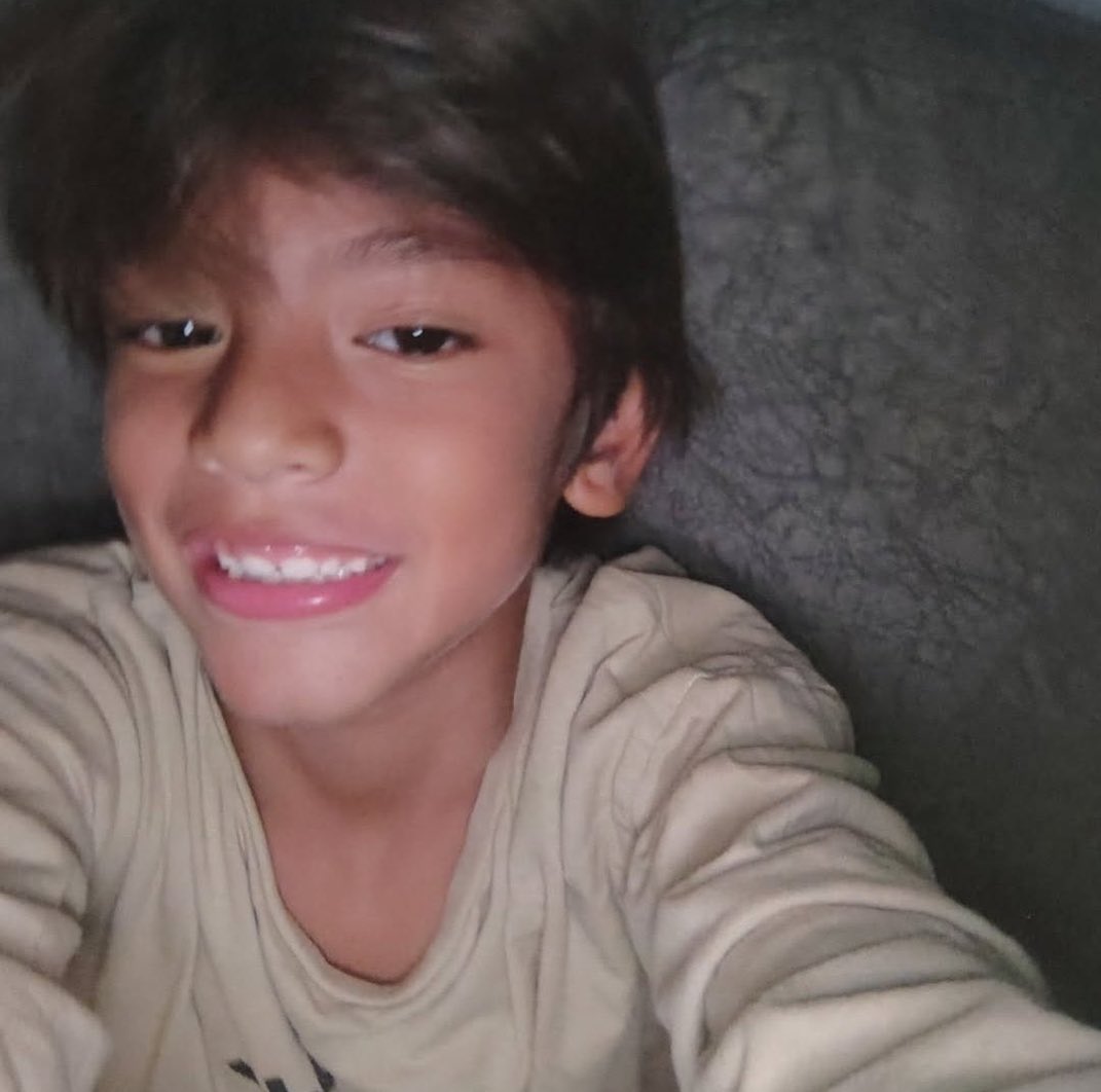 crflamay's tweet photo. Falem do pai dele com a voz aveludada https://t.co/9XvGfShEwP