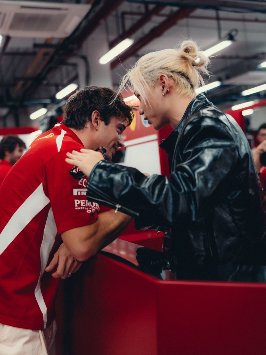 watsonyb66's tweet photo. charles_leclerc 인스타

#FELIXxFormula1
#FELIXxFerrari 
@f1 @ScuderiaFerrari https://t.co/TTqaqNhibM