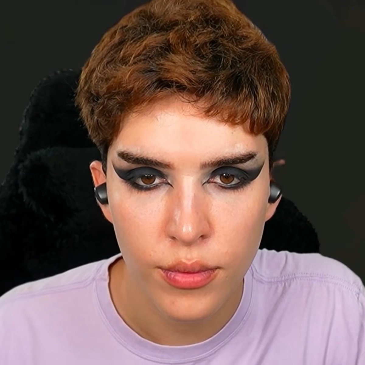 PedroHe16634188's tweet photo. O Ismael já pronto pra fazer o Cisne Negro kkkkkkk https://t.co/3xnnfJfYMG