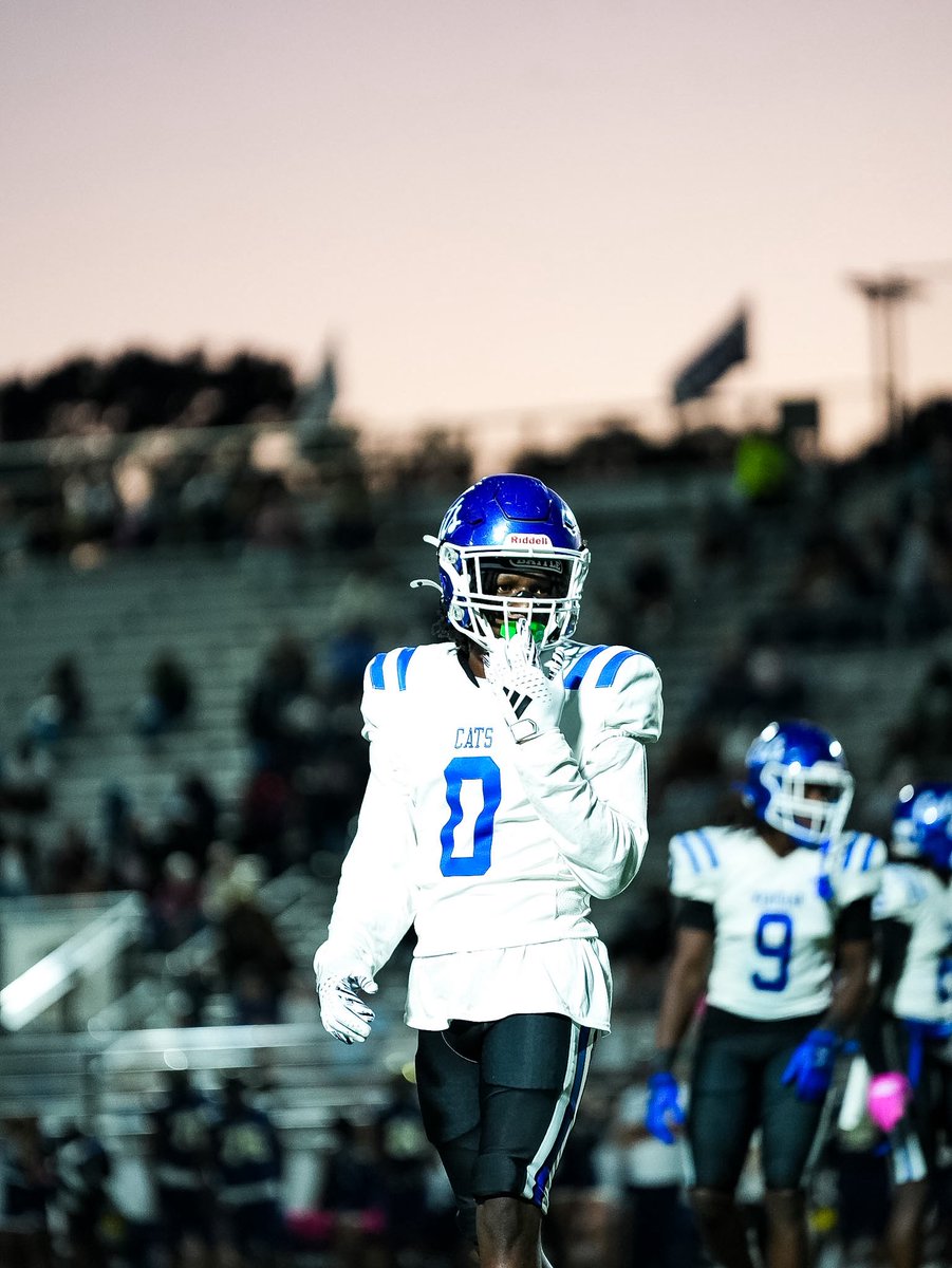 JaylonEasley23 tweet picture