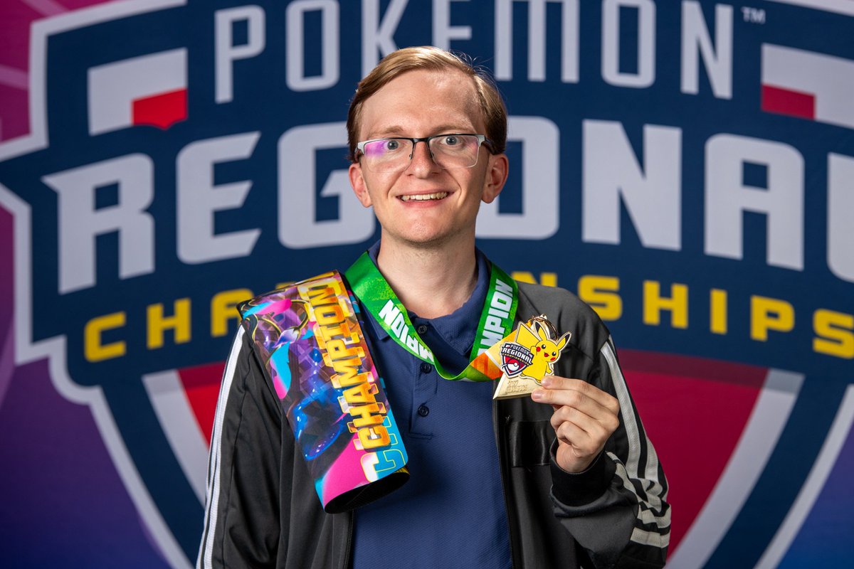 ItsAXN's tweet photo. Louisville Regional Champion! I guess Portland isn't the only regional I can win 🙂

Super well run tournament, I absolutely love the new PvP system https://t.co/MC2fClvaHY