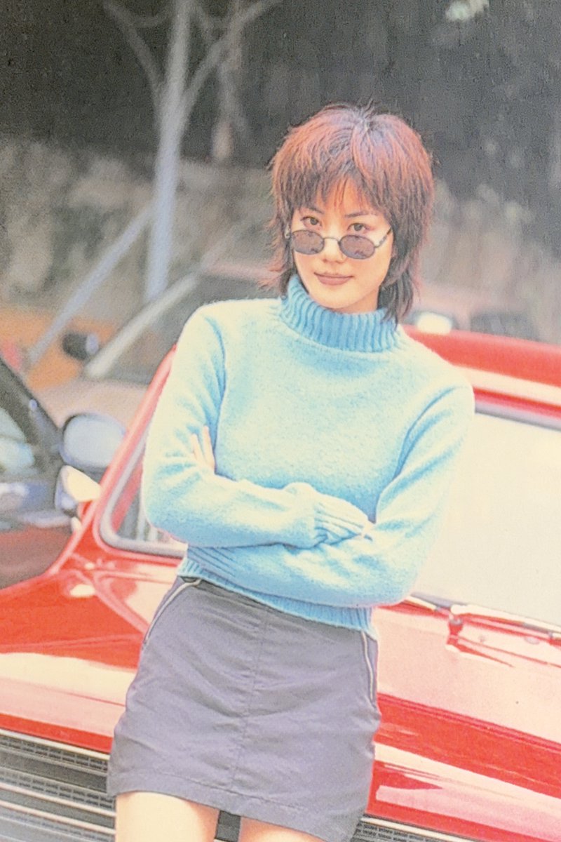 FayeCardArchive's tweet photo. 夢遊 (Sleepwalk) by 王靖雯 (王菲 Faye Wong) from her June 1994 Cantonese album 胡思亂想 (Random Thoughts), which came out in Japan under the title 夢遊.

A 林夕/C.Y. Kong track about drifting through a crowded night, there but not there: “似是我但非我 / 只有夢遊 找不到盡頭.”

She leans on a red car in the front photo, and the lyrics have “坐着汽車似飛越稻田.” Same turtleneck and tinted shades as the 蜜月期 card AD12 I posted earlier.

This is YES! Card AD43. #FayeWong #王菲 #王靖雯 #夢遊 #Cantopop #YesCard