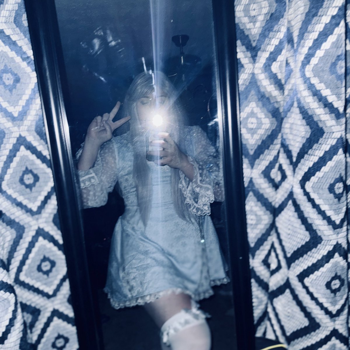 noturpwppy's tweet photo. hihi i’m darling!
not new to #nsfwtwt but new account!

🩵 26 (MDNI)
🩵 she/her (any if u ask)
🩵 bi
🩵 bratty puppy 🐶 
🩵 little 🍼
🩵 owned n collared
🩵 hard++/soft kinks (abdl,cnc,petplay,diapers)

🩵 like and retweet to be #moots 🩵 https://t.co/zvV4nGuMzl