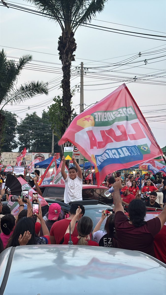 dahliapagu's tweet photo. o Acre RESISTE e SEGUE com Lula!

❤️⭐️❤️ https://t.co/CyrLDqiqCx