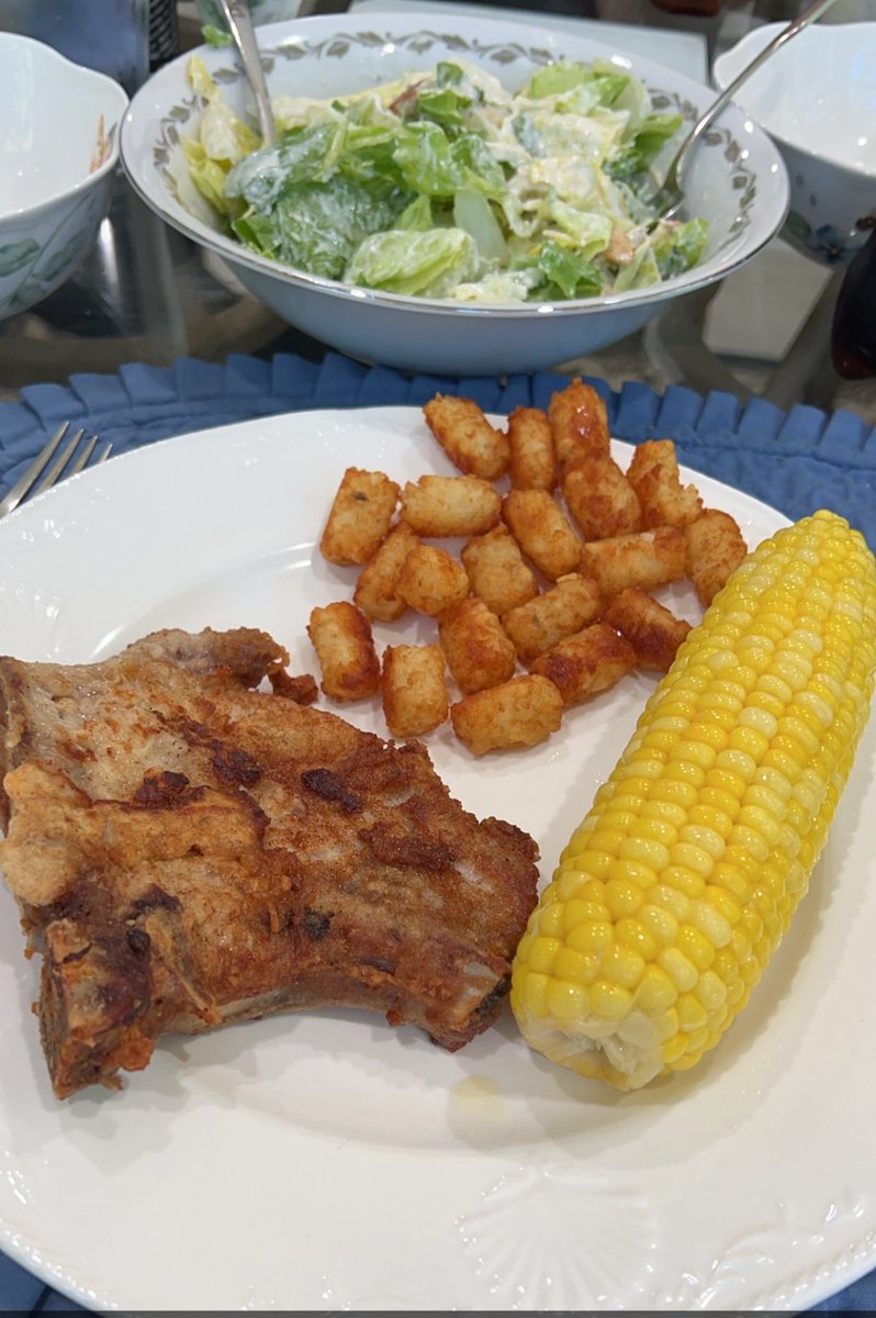 DefiantCoreX's tweet photo. My dinner tonight. 🤤🍽️ https://t.co/FHEYjNxD0d