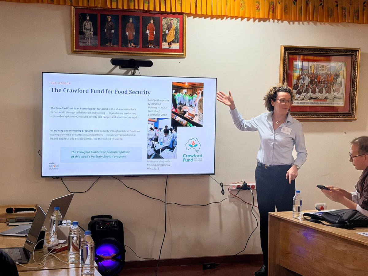 CrawfordFund's tweet photo. 🩺🇧🇹 24 Bhutanese veterinary professionals took part in a five-day @VBBAustralia VetTrain program in Thimphu, building skills in diagnostic ultrasound and clinical pathology through hands-on training, with Crawford Fund support to strengthen local veterinary capability. https://t.co/axlzCJnOdp