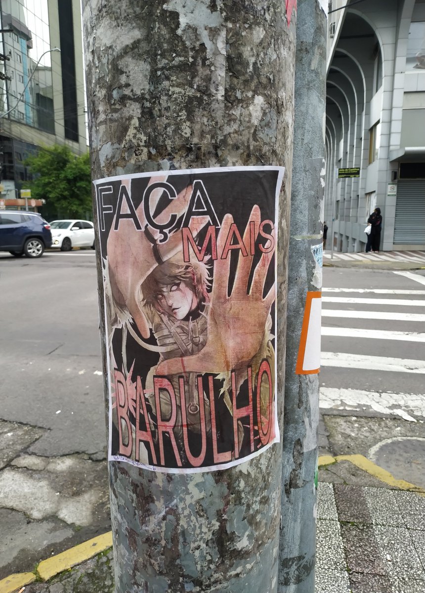 ashBitess's tweet photo. Encontrei essa celebridade aqui na manifestação 

#fandomscomlula https://t.co/NxNHGdOKQY