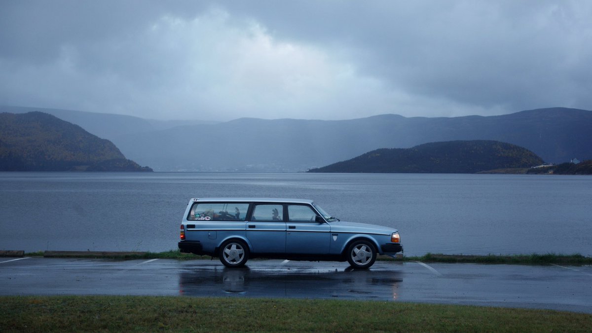 CrowMS's tweet photo. @electric_floof Tyyy we’re out on a road trip to the eastern most point of North America and it’s been such a good car for it https://t.co/fmCmqpgjMI