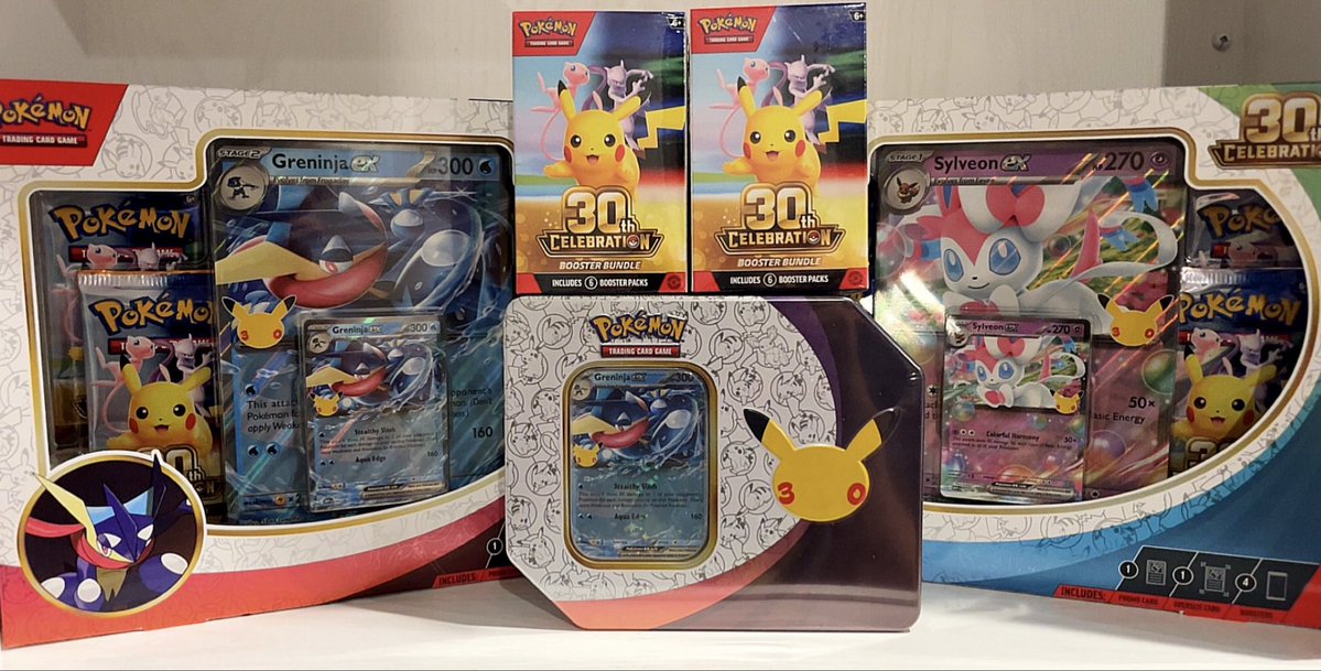 MasterChuck895's tweet photo. Hello awesome people! 💚
It’s waffling time again🧇 {5 Items} 🍽️
34 Spots @ $10 each spot (Max 7)
~~~~~~~~~~~~~~~~~~~~~~~~~~~
-Two 30th Celebration Booster Bundle 
-30th Celebration Sylveon ex Box 
-30th Celebration Greninja ex Box  
-30th Celebration Tin [Greninja] 
[Plus a sealed MewTwo Promo card] 

    “All shipping and insurance is already included” 🫰
~~~~~~~~~~~~~~~~~~~~~~~~~~~
Once all spots are filled, I will start a group-chat with all the participants for further instructions/once completed ✔️ 
I will play the wheel of names live on twitch 🥇 last person standing on the wheel is victorious!! Good luck 🍀😈
-Retweet for a chance to win a spot on the wheel 🎡(must follow me to win)