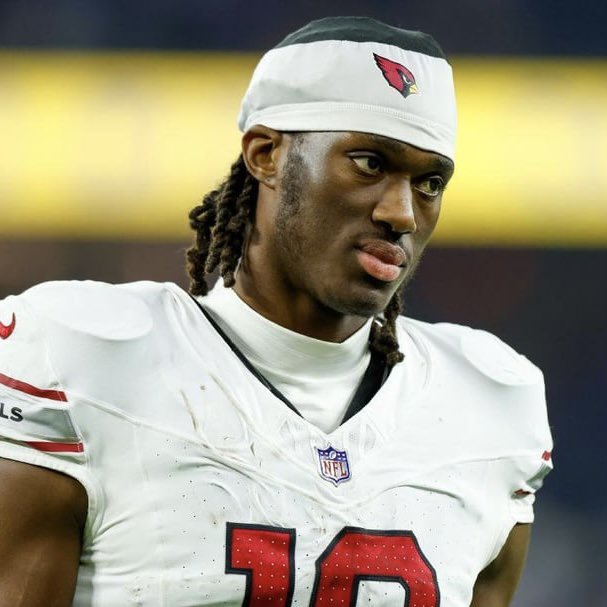 RCCola___'s tweet photo. BREAKING: Sources confirm that Marvin Harrison Jr. is currently holding an Everstone, meaning he will not evolve when his trade to Houston is completed.

Another disappointing development for the former top-5 pick. https://t.co/KV65SoU4Np