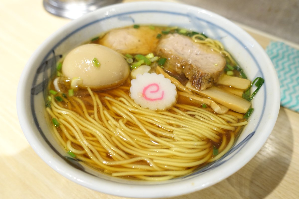 rakusyoku's tweet photo. 小川町の豊はるさんでいただいたそば屋のラーメン煮卵トッピング。
１０月のおすすめも美味し😋
#豊はる　#ラーメン https://t.co/Z3aUBwao6J